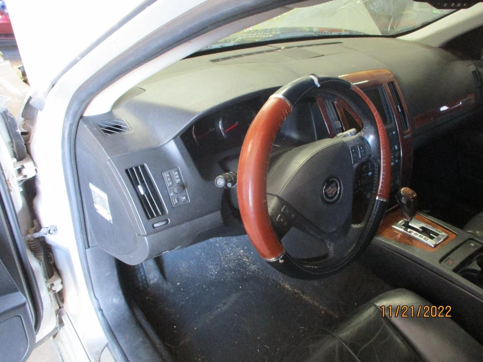 二手空调压缩机 适合:2006 凯迪拉克 STS 4.6 A 级 — 第 3/4 张图片