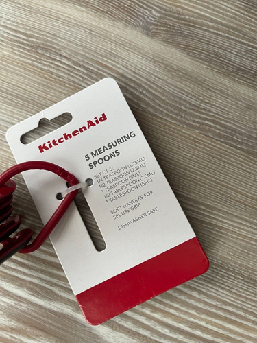 KitchenAid Measuring Spoons Red Kitchen Aid Spoon Set - NEW - Picture 3 of 5