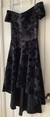 Windsor Women’s Black Off the Shoulder Dress Velvet Hi Low Size M - Picture 2 of 10