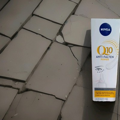 Nivea Visage Q10 Augenpflege Anti Falten und Augenstraffung 15ml