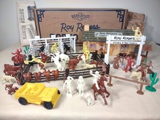 MARX ROY ROGERS RODEO RANCH 3992 PLAYSET W/ CHARACTER FIGURES  NELLYBELLE Lot3