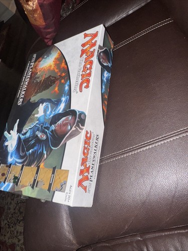 Magic The Gathering Game Board Arena of the Planeswalkers Game - Picture 8 of 10