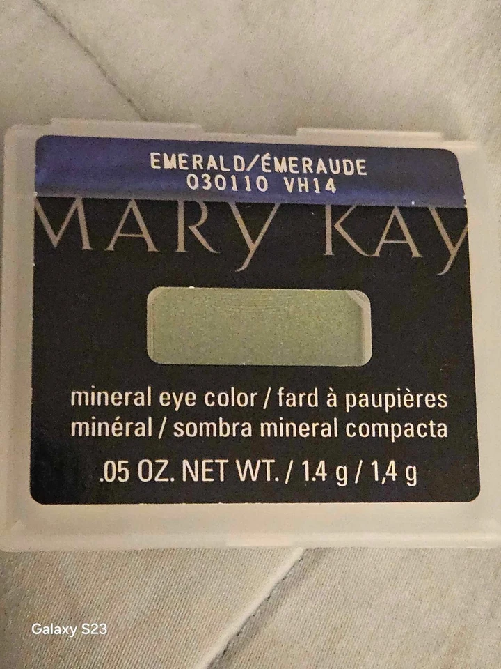 MARY KAY MINERAL EYE SHADOW~YOU CHOOSE COLOR~DISCONTINUED~EYESHADOWS! ,05 oz - Image 2 of 4