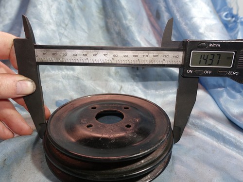 BMW e3 2500 2800 e9 2800cs Riemenscheibe pulley Wasserpumpe Waterpump Water pump