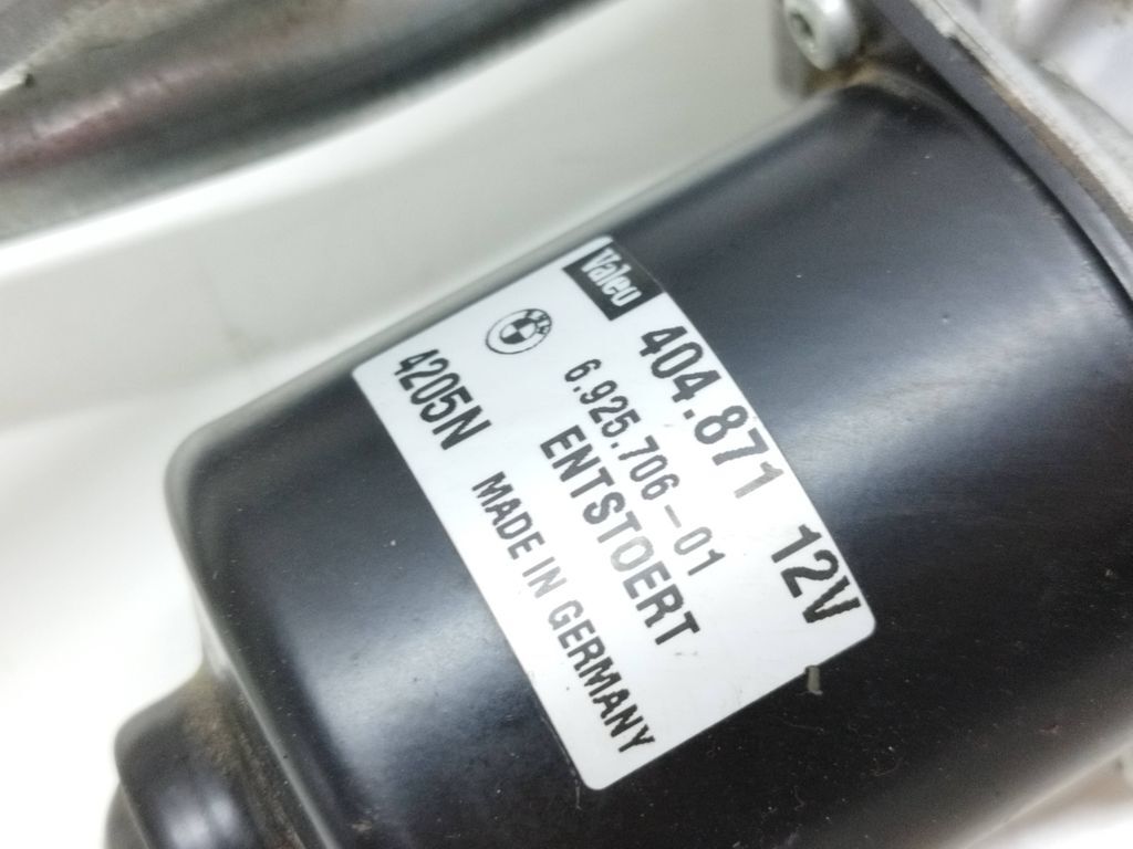 BMW 1 Series E87 Windscreen Wiper Motor and Rod Front 6925706