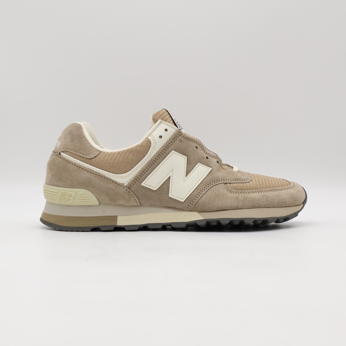 Bvcgroup New Balance 577 Creme Baskets Nb 1500 Blanche Nb 1500