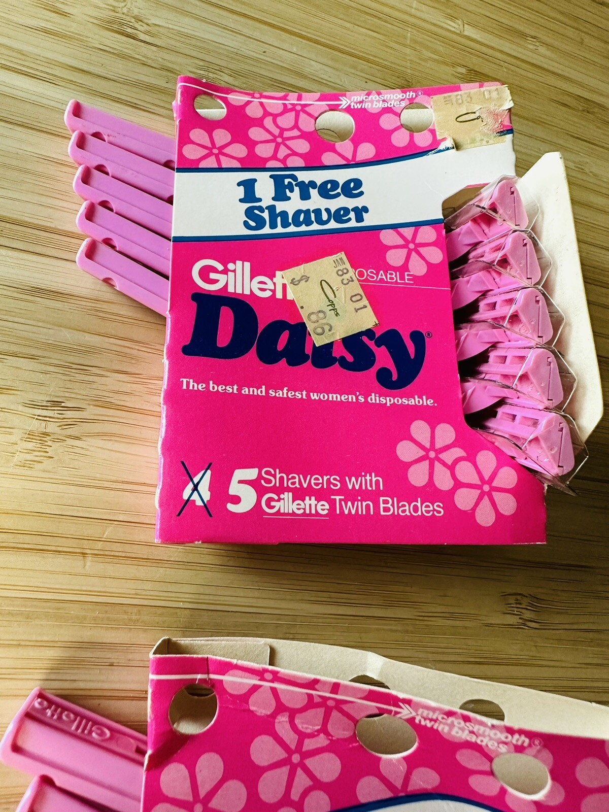 (x2) VTG DAISY Gillette Twin Bladed Women's Disposable Razor Trail Shaver NOS