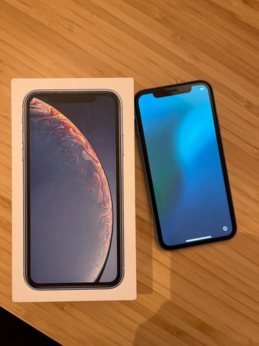 Apple iPhone XR 256GB - Blau mit Gebrauchsspuren - Bild 3 von 3