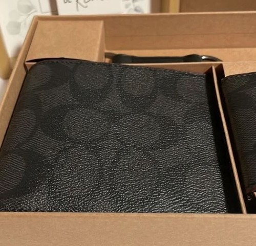 ๐ผ๐ฆ Coach F41346 ๐ผ๐ฆ Signature Black 3-in-1 Men Wallet Key Chain SET ๐ผ DTo12 - Picture 3 of 7