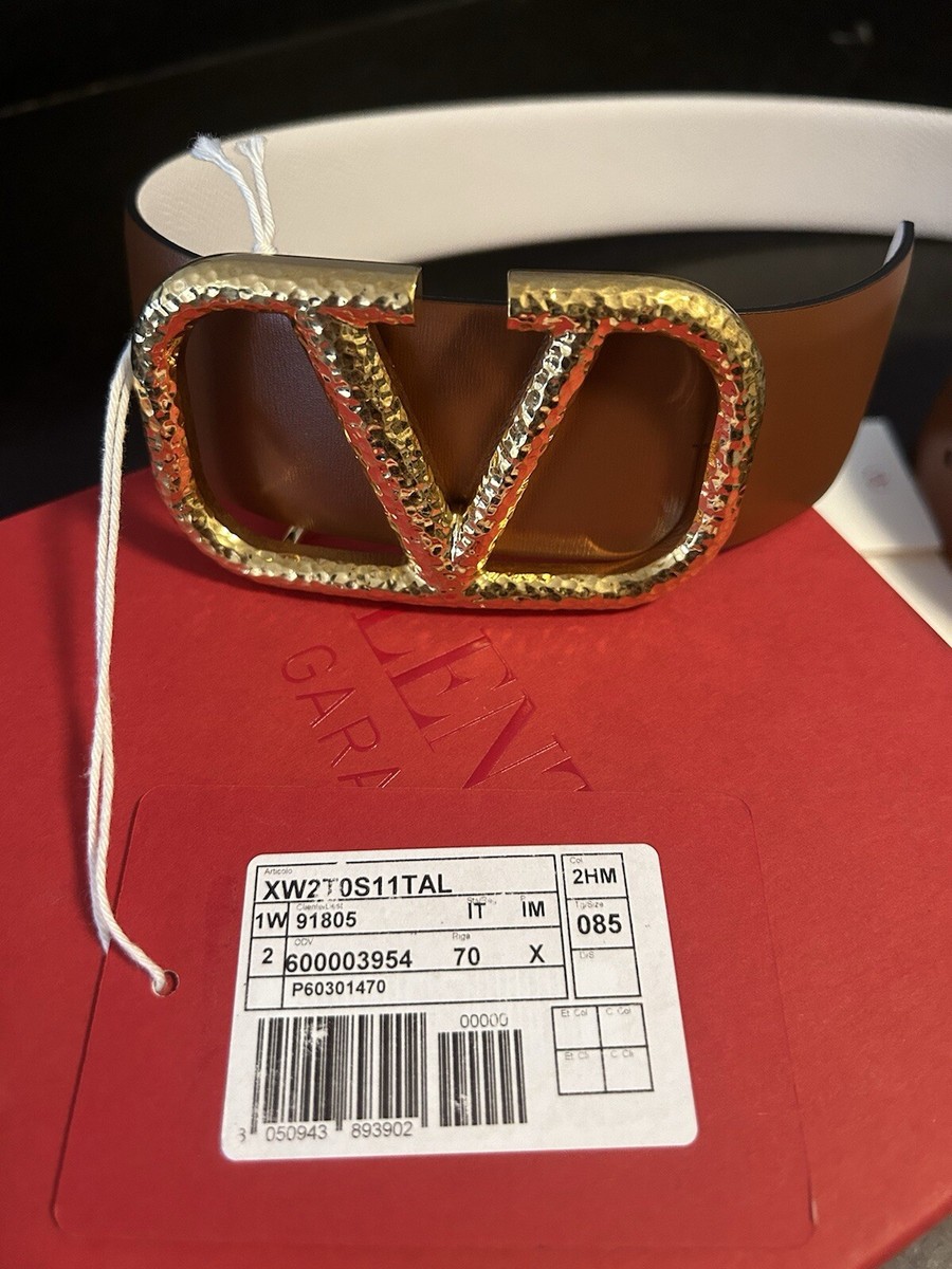 VALENTINO ゴールドバックル ベルト 70/28 VALENTINO ゴールドバックル ベルト 70/28