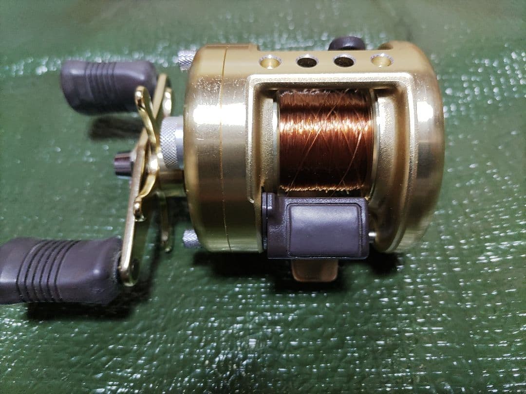 Shimano Calcutta XT101 Excellent With Power Handle | eBay