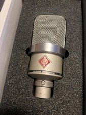 Neumann Cardiod TLM 102 Studio Condenser Mic Nickel OFFICIAL    Real   