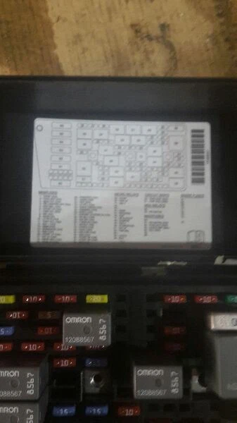 Fuse Box Engine Fits 04-05 BONNEVILLE 394449 Foto 4 de 4