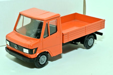 Conrad #3062 Mercedes-Benz 207D 208D 307D 308D Pritsche rot  1/50 OVP
