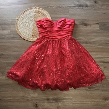 BETSEY JOHNSON EVENING Babydoll Strapless Prom Dress