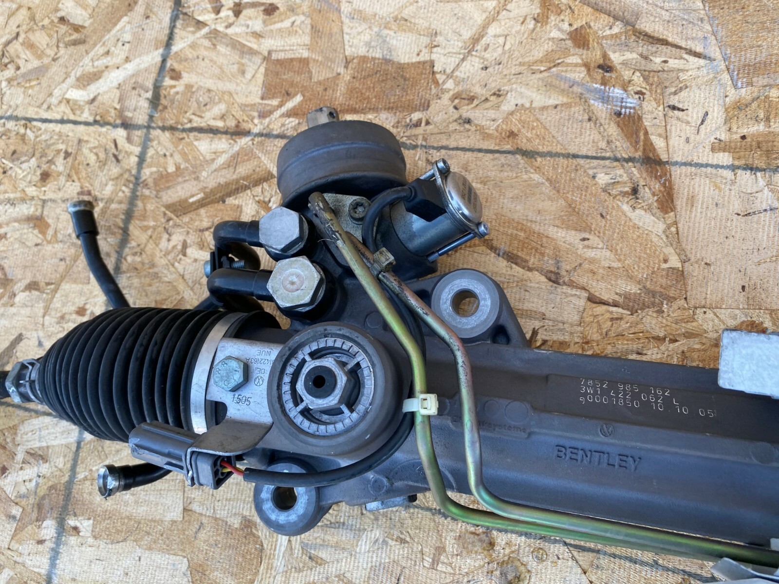 BENTLEY FLYING SPUR (06-12) POWER STEERING RACK AND PINION OEM 3W1422062