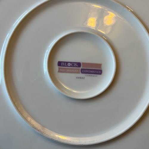 Orig Box Set of 4 Block Chromatics Red Lavender Line DINNER PLATES 10" Germany! - Picture 10 of 13