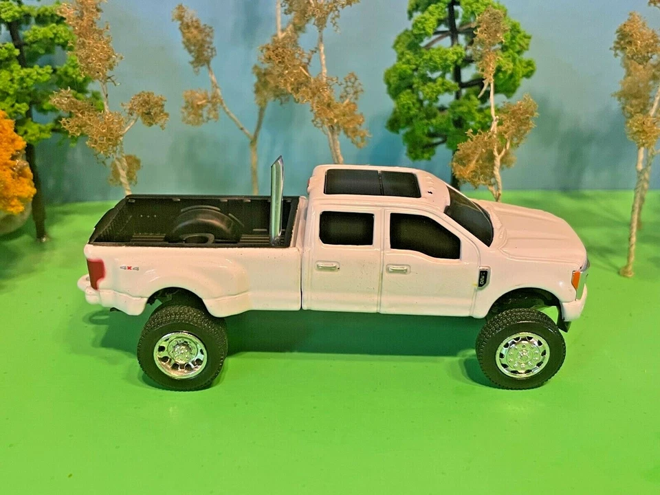 1/64 Custom Ford F350 Doble Cabina, Kit Elevador G5 Granja Juguete Ertl Tubo de Escape Trasero NUEVO Foto 2 de 3