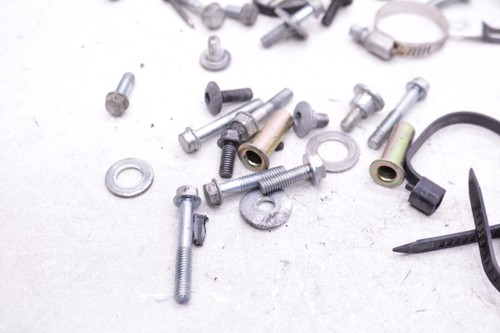 2001 HONDA RC51 RVT1000 RVT 1000 SP1 OEM MISC BOLTS BRACKET CLIP NUT WASHER H146 - Picture 3 of 5