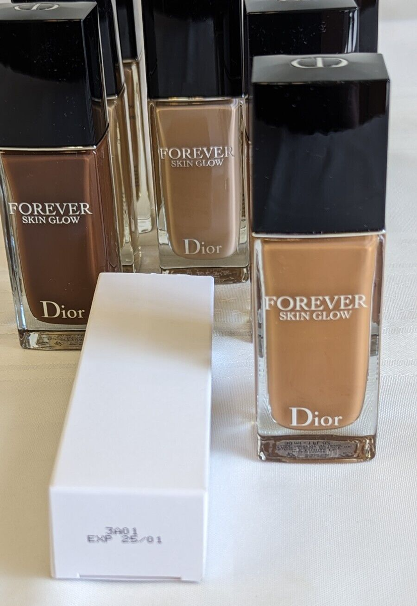 DIOR FOREVER SKIN GLOW FOUNDATION 30ml/1oz (Available 3 DIOR FOREVER SKIN GLOW FOUNDATION 30ml/1oz (Available 3