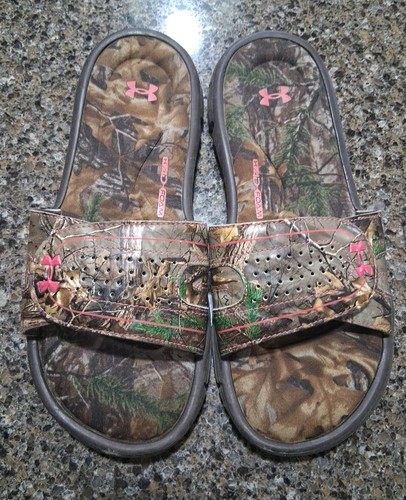 Under Armour Women's Slides Sandals Size 8 Camo And Pink - Picture 3 of 3