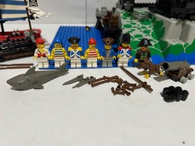 Vintage Lego Pirates Rock Island Refuge Set 6273 Complete Read