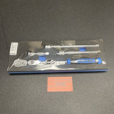 Matco Tools 3/8'' Drive Flex Ratchet + Extensions Foam Set Blue BFR128SETB
