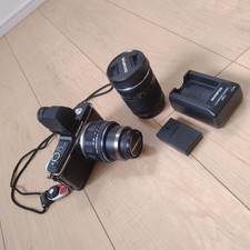 Olympus E-P2 double lens viewfinder