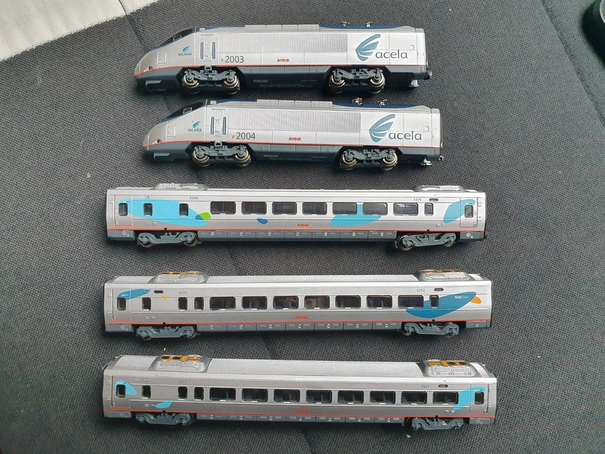 Arnold - Locomotive vapeur 141 R 1155 Fuel vert SNCF DCC Sound HN2483S