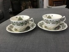2 SETS VINTAGE JOHNSON BROTHERS MERRY CHRISTMAS CUP & SAUCERS