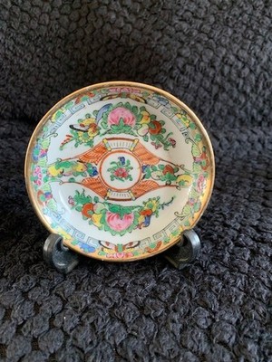 Kleine chinesische Famille Rose Vintage Keramik Schmuck Schale. Top Zustand
