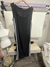 Boohoo Black With White Side Stripes Size 12 Midi Light Weight