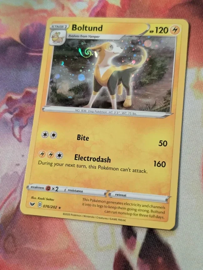 Boltund ~HD Swirl~ Cosmo Holo 076/202 Sword & Shield Near Mint Pokemon Tcg - Image 3 of 4