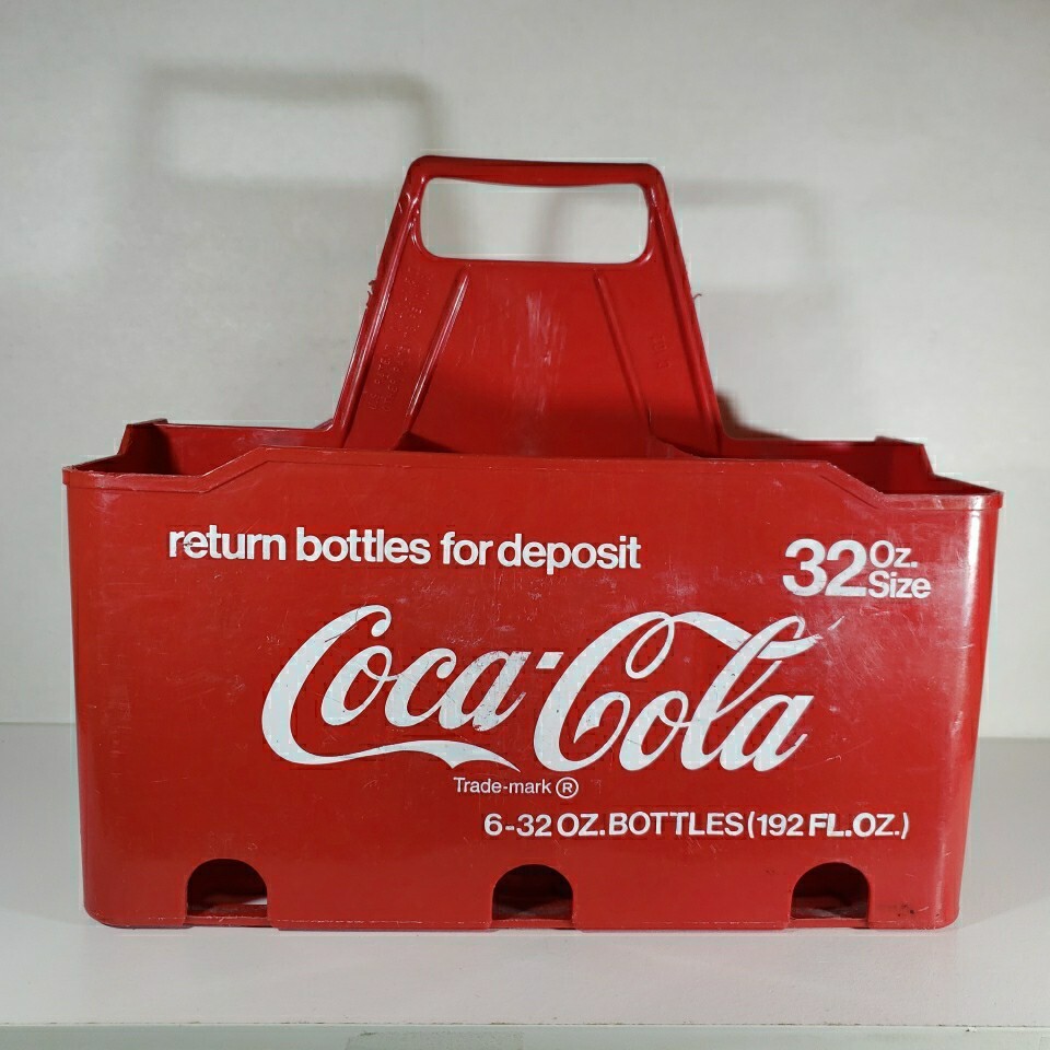 Coca Cola Carry Case COKE Holds 6 - 32 Oz. Glass Bottles Plastic