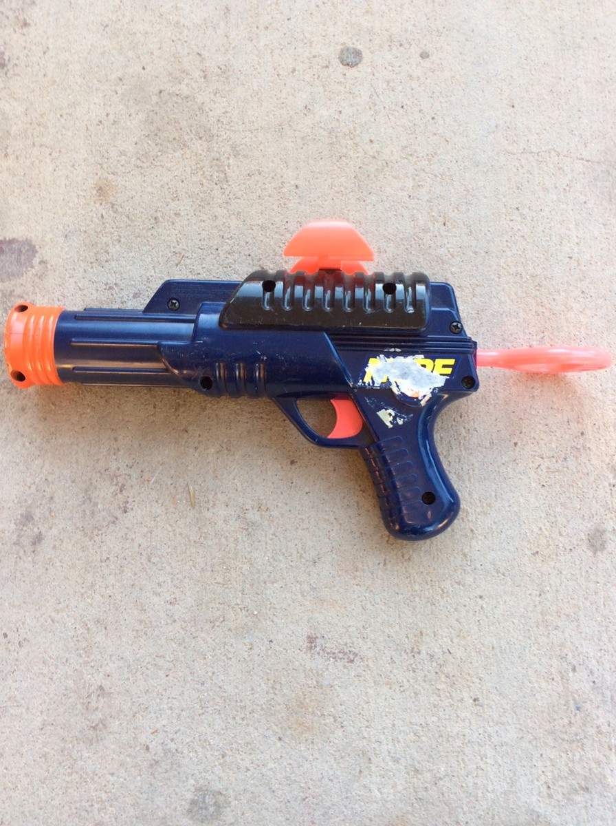 Vintage Rare 1993 Kenner Tonka Nerf Gun Pistol Single Shot