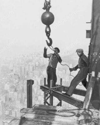 Iron Workers On Empire State Building 1931 Vintage 8x10