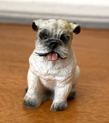 Adorable Mini Figurine en résine Chien Bébé signé C H=4cm - Photo 1/4