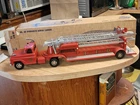 VINTAGE PRESS STEEL TONKA HYDRAULIC AERIAL LADDER FIRE TRUCK UNUSED WITH BOX