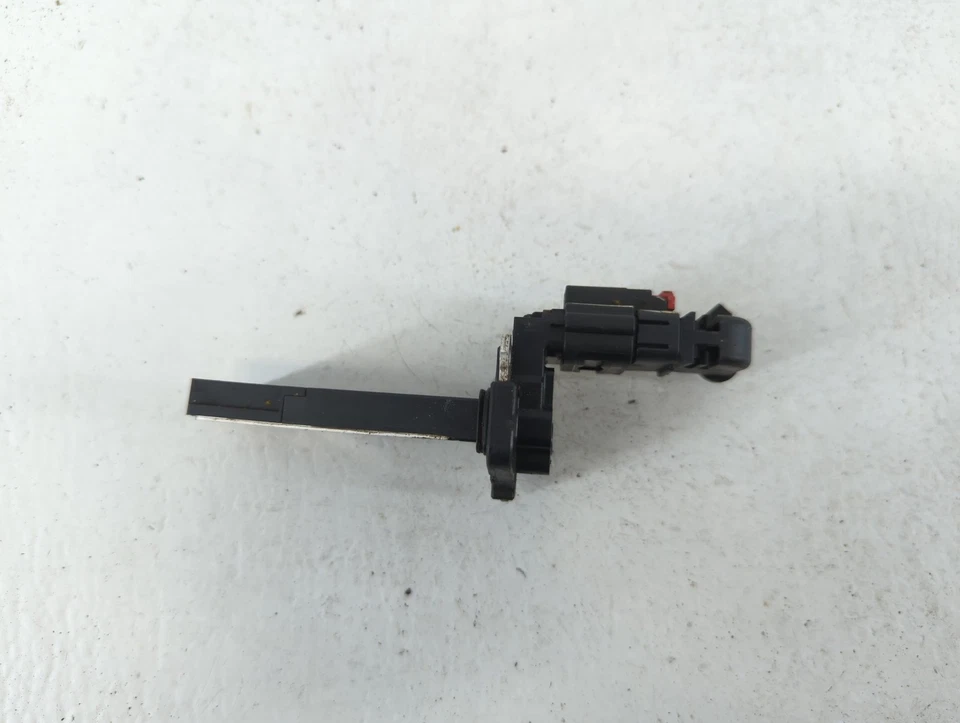 2018-2021 Gmc 地形质量空气流量计 Maf EAEWL — 第 2/4 张图片