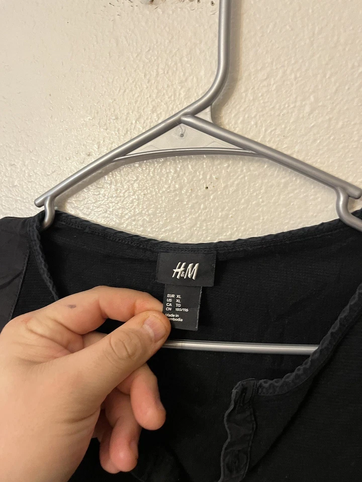 H&M Henley azul liso, XL negro liso para hombre manga larga Foto 2 de 4