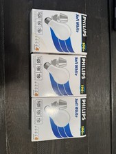 Open box : Philips A19 Soft White Light Bulbs 100 Watt 1620 Lumens 12 COUNT