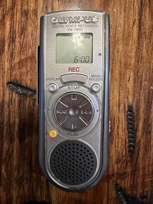 Olympus VN-1800 (3 Hours) Handheld Digital Voice Recorder Works! 