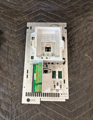 Eaton DG1-35018FB-C21C Adjustable Variable Frequency Drive