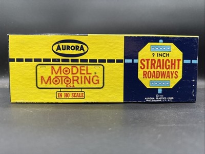 1960 Aurora Model Motoring USA Original Box #1517 9in MIXED STRAIGHT ROADWAYS