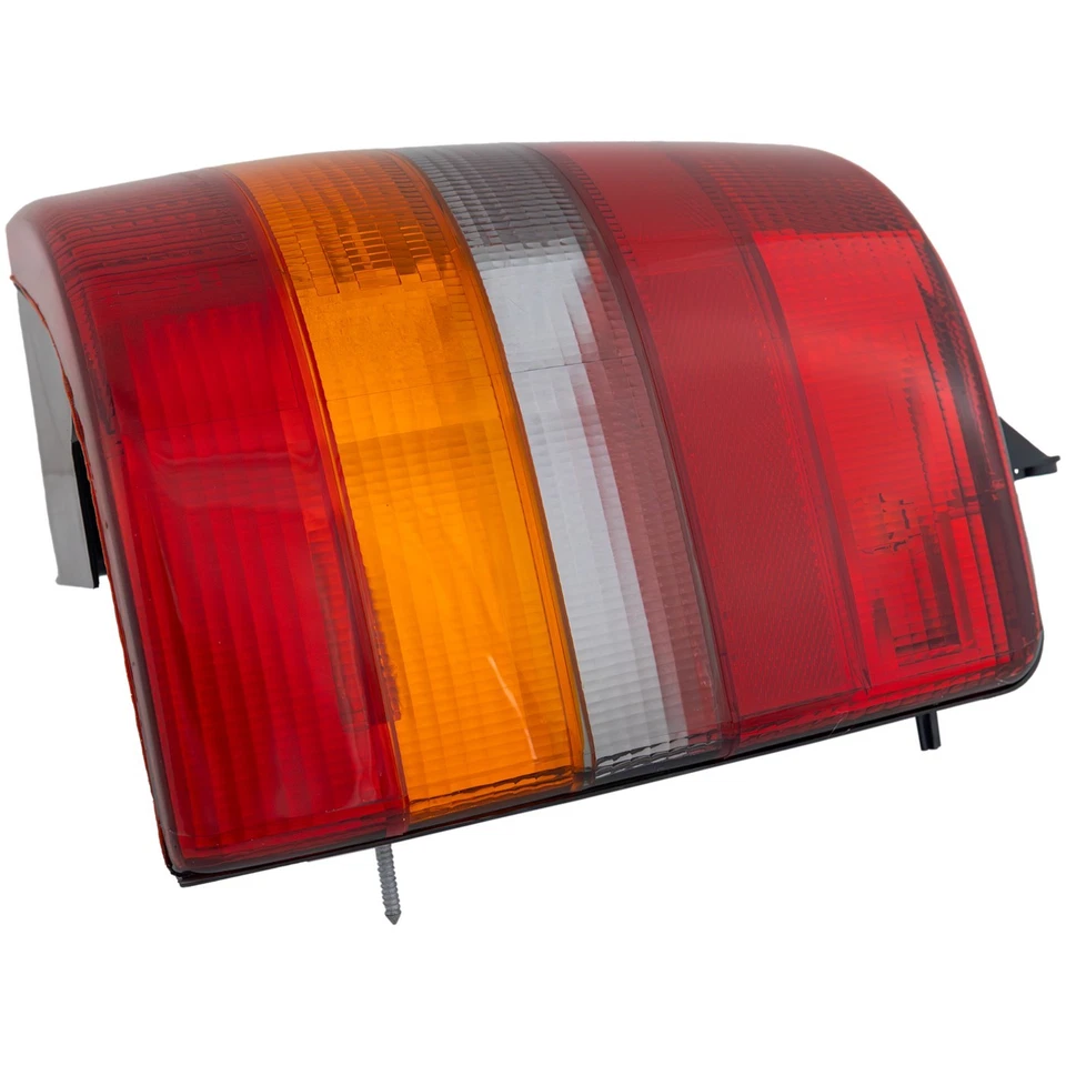 Luz trasera Luz trasera Luz trasera Luz de freno Pasajero Lado derecho 55155738AA Foto 2 de 4