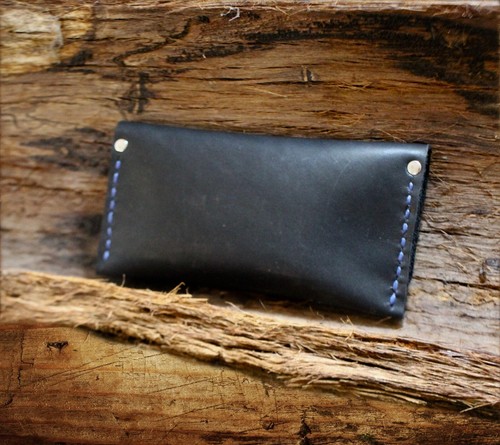 Black leather tobacco pouch collectable 30g 50g case handmade AU coloured thread - Picture 4 of 6