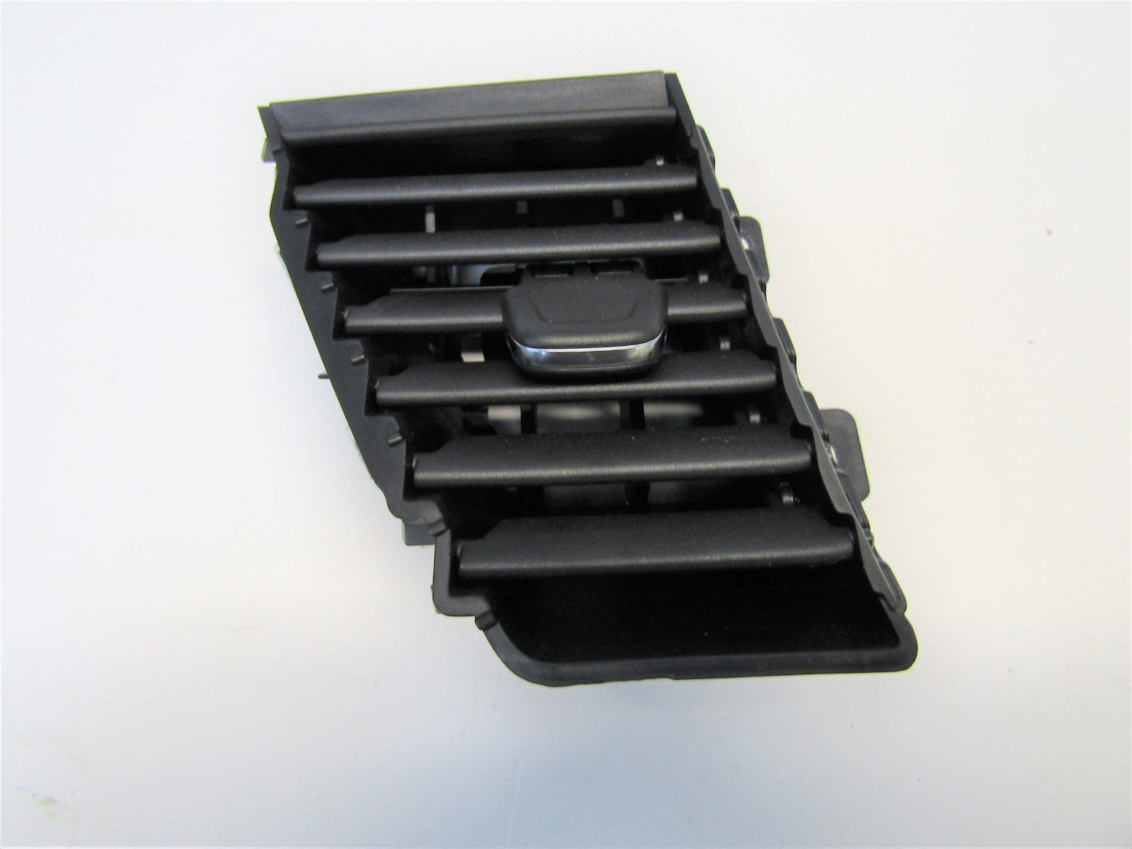 VAUXHALL GRANDLAND X 2017-19 NEARSIDE/LEFT CENTRE DASHBOARD AIR VENT      #7470V