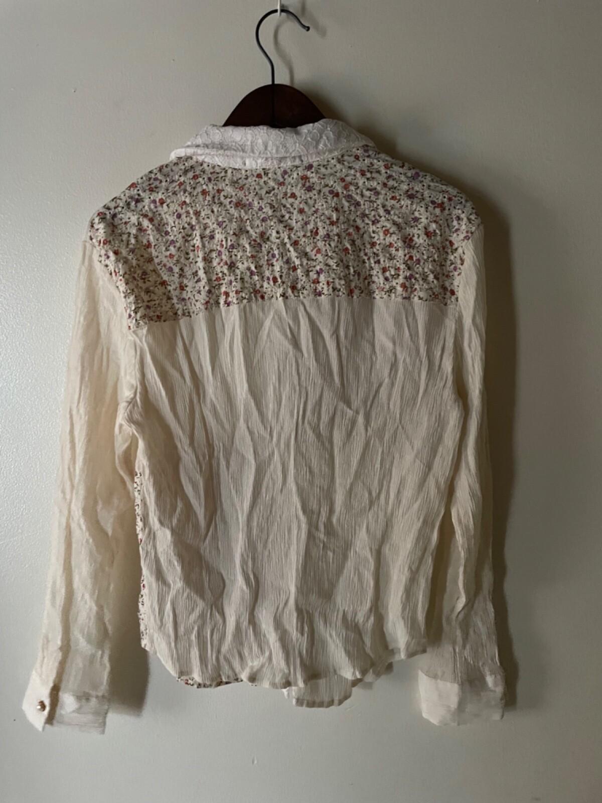 Womens Patchwork Pearl Button Down Floral and Lac… - image 5