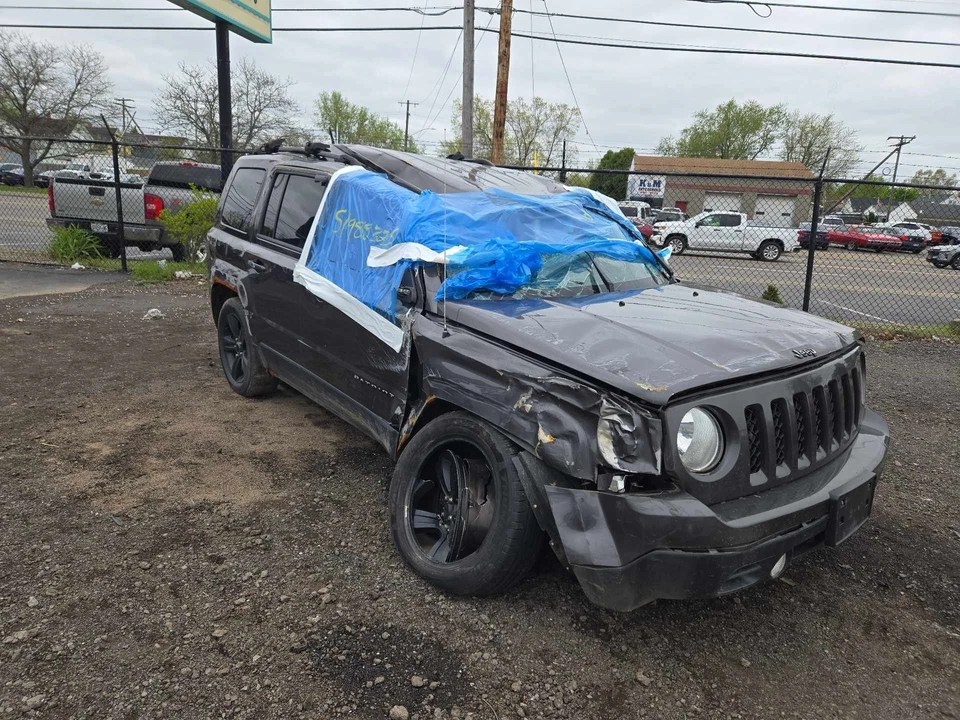 Used Rack and Pinion Assembly fits: 2015 Jeep Patriot Power Steering FWD Grade A Foto 2 de 4