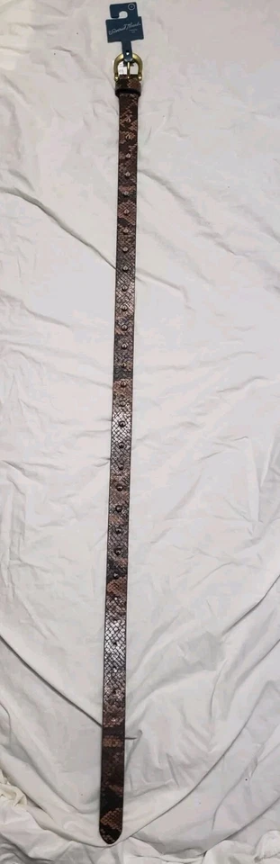 Cinturón personalizado hecho a mano de piel de serpiente sintética con púas para mujer talla pequeña de cintura de 28"-34" Foto 3 de 4